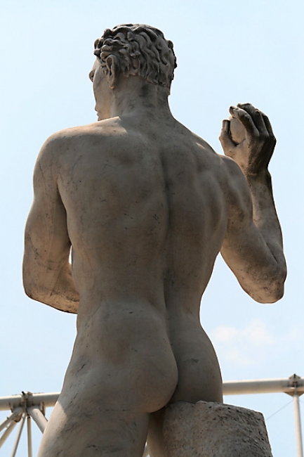 Stadio dei marmi 175